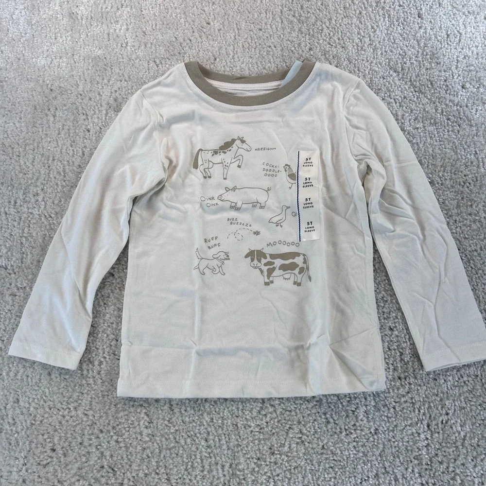 Cat & Jack Kids 5T Cream Long Sleeve Farm Animal Graphic Tee Shirt